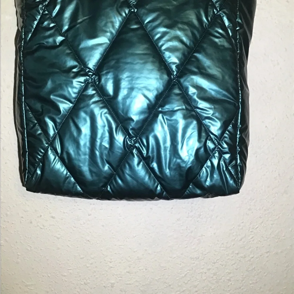Victoria secret turquoise puffer tote bag